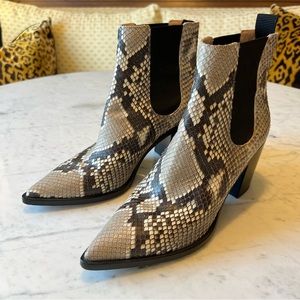 Gianvito Rossi Snakeskin Romney Boots 39